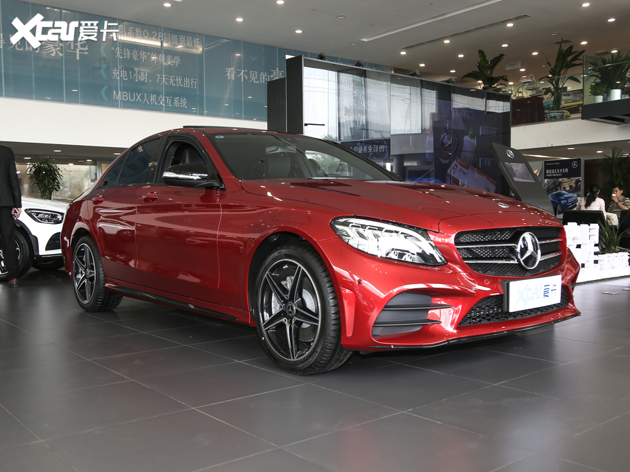 2020YC Ŀ C 260 \Ӱ