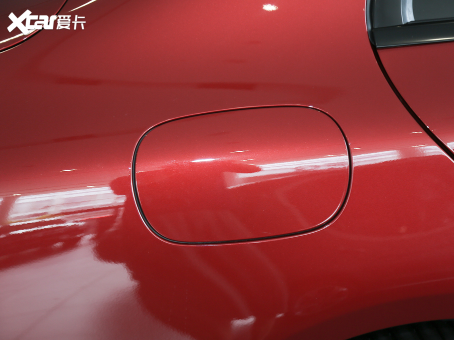 2020YC Ŀ C 260 \Ӱ