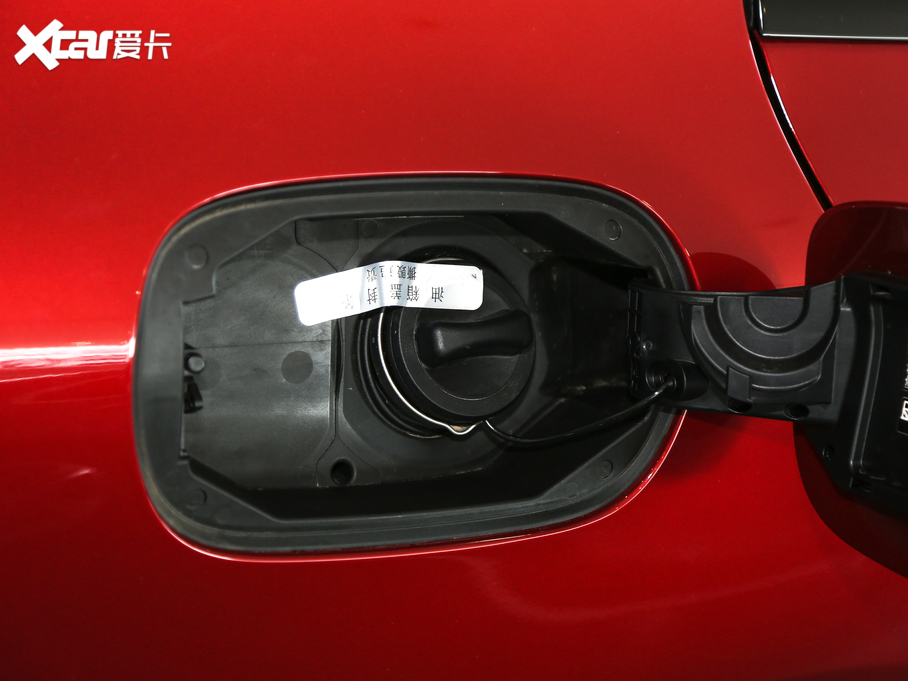 2020YC Ŀ C 260 \Ӱ