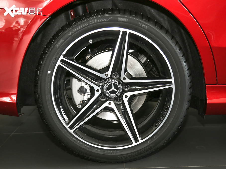 2020YC Ŀ C 260 \Ӱ