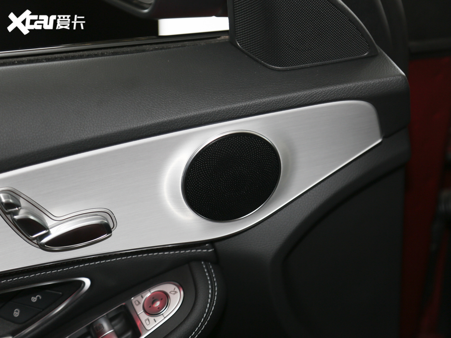 2020YC Ŀ C 260 \Ӱ