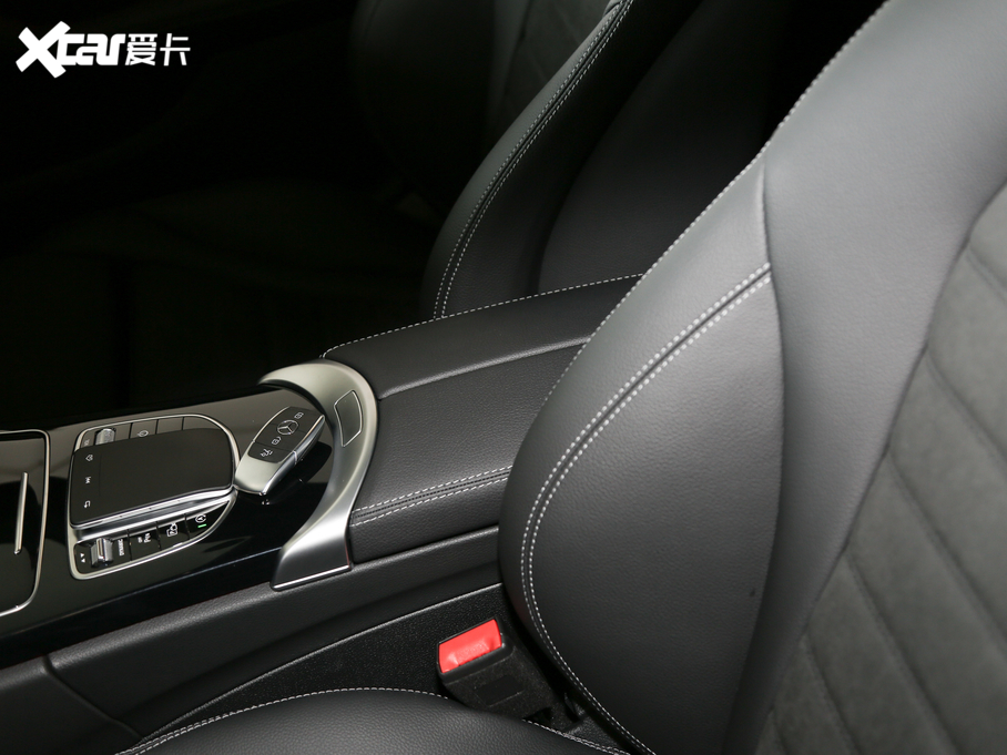 2020YC Ŀ C 260 \Ӱ