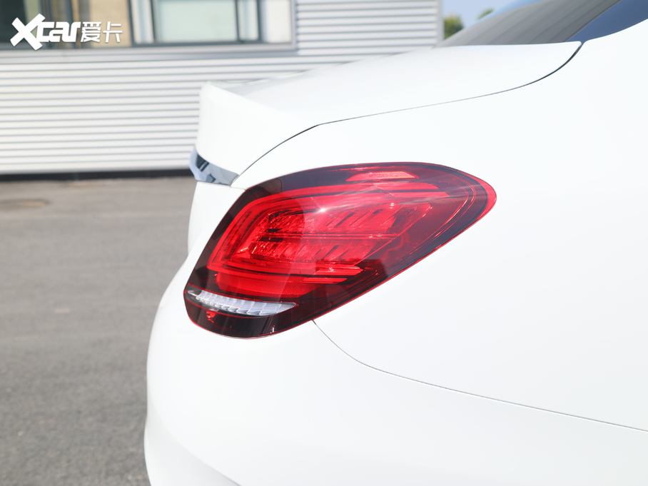 2020YC Ŀ C 200 L r\Ӱ