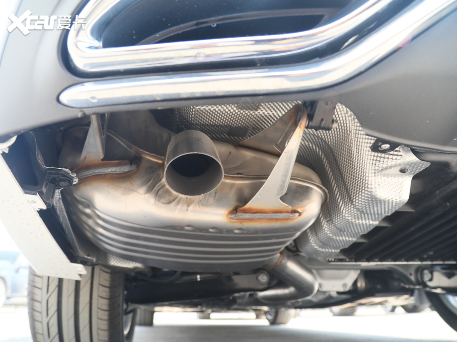 2020YC Ŀ C 200 L r\Ӱ