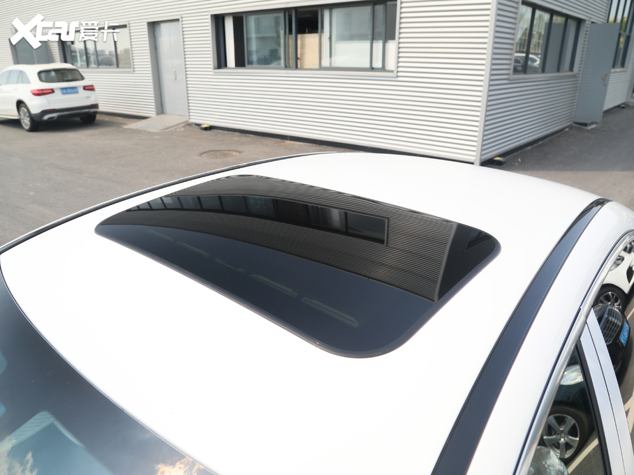 2020YC Ŀ C 200 L r\Ӱ