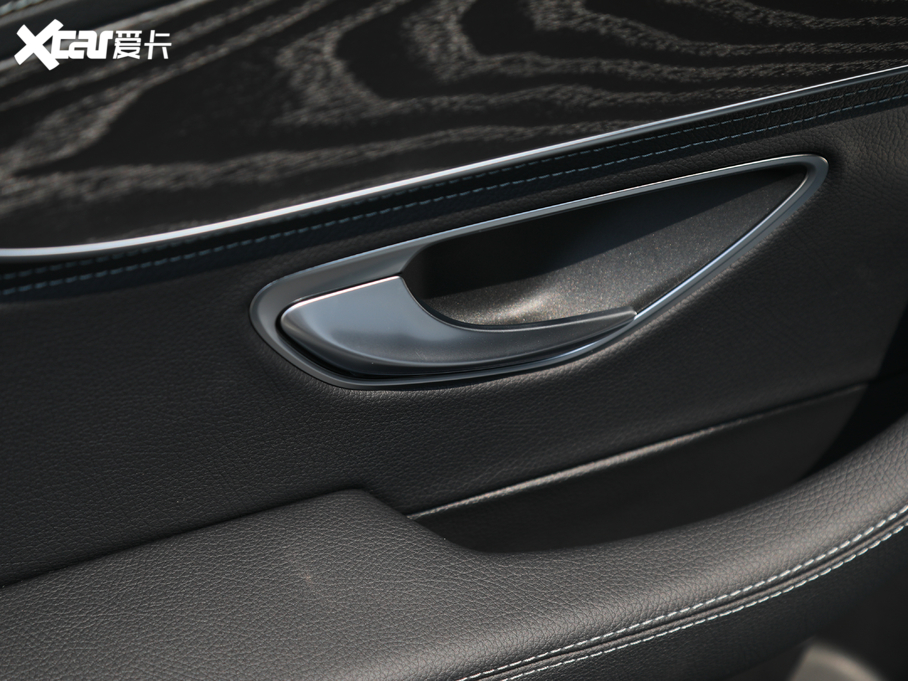 2020YC Ŀ C 200 L r\Ӱ