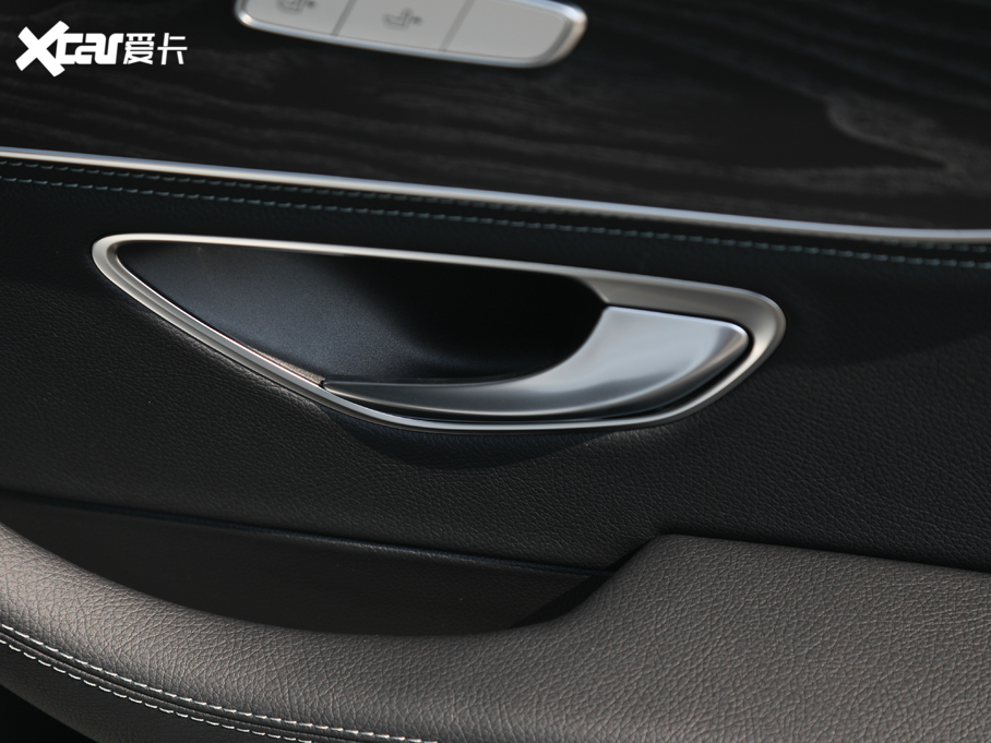 2020YC Ŀ C 200 L r\Ӱ