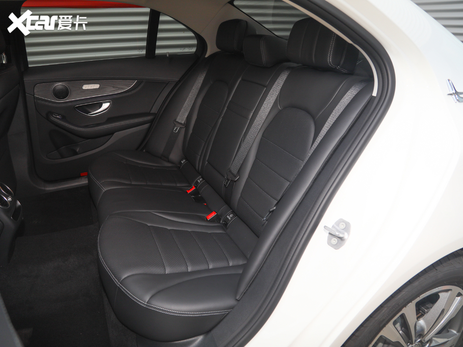 2020YC Ŀ C 200 L r\Ӱ