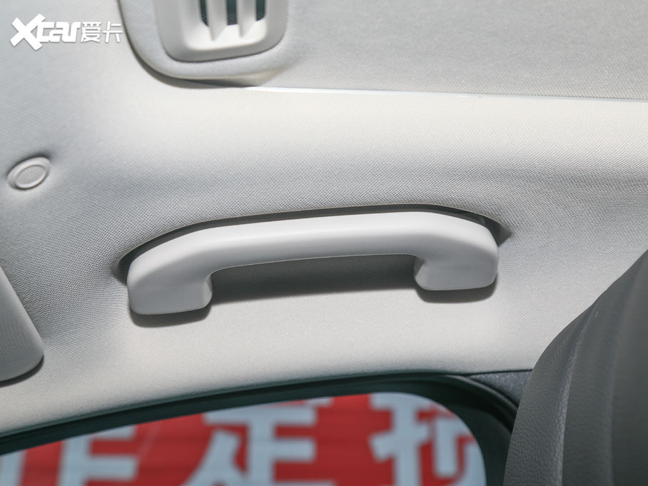 2020YC Ŀ C 200 L r\Ӱ