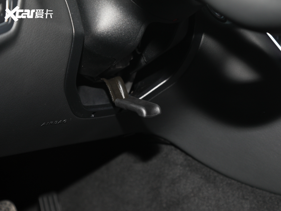 2020YC Ŀ C 200 L r\Ӱ