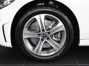 2020C 260 L \Ӱ ݆Ȧ