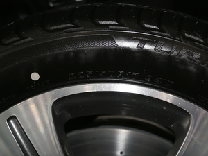 2020C 260 L \Ӱ ݆̥ߴ