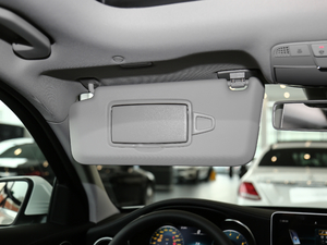 2020C 260 L \Ӱ ꖰ壨