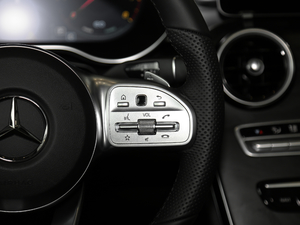 2020C 260 L \Ӱ п؅^