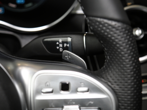 2020C 260 L \Ӱ п؅^