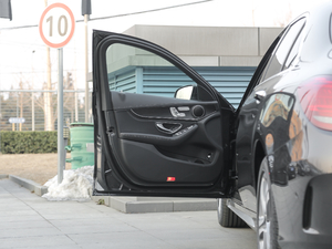 2020C 260 L \Ӱ {λ܇T