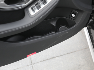 2020C 260 L \(yn)(dng) ǰT(mn)(ch)g