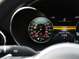 2020C 260 L \Ӱ п؅^