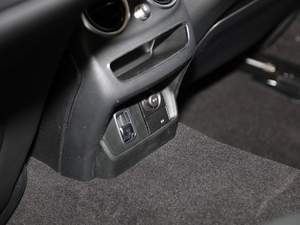 2020Ŀ C 260 L \(yn)(dng) 4MATIC п؅^(q)