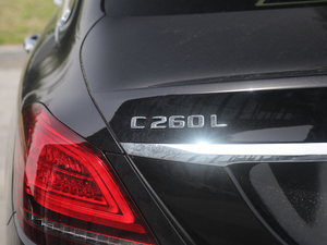 2020Ŀ C 260 L ^