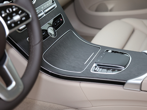 2020Ŀ C 260 L п؅^(q)