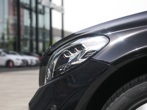 2020Ŀ C 260 L \Ӱ ^