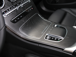 2020Ŀ C 260 L \Ӱ g