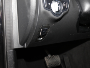 2020Ŀ C 260 L \Ӱ v܇Ƅ