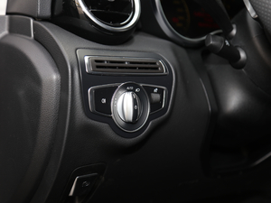 2020Ŀ C 260 L \Ӱ п؅^