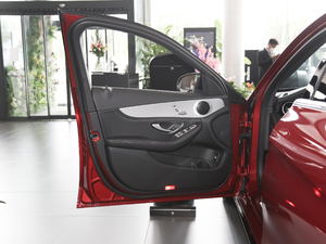 2020款改款 C 260 运动版 驾驶位车门