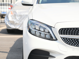 2020Ŀ C 200 L r\Ӱ ^