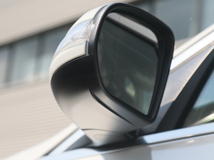 2020Ŀ C 200 L r(sh)\(yn)(dng) (x)(ji)^