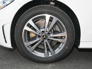 2020款改款 C 200 L 时尚型运动版 轮圈