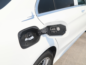 2020Ŀ C 200 L r\Ӱ w