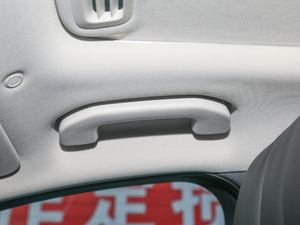 2020Ŀ C 200 L r(sh)\(yn)(dng) g