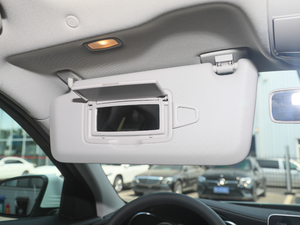 2020Ŀ C 200 L r(sh)\(yn)(dng) g