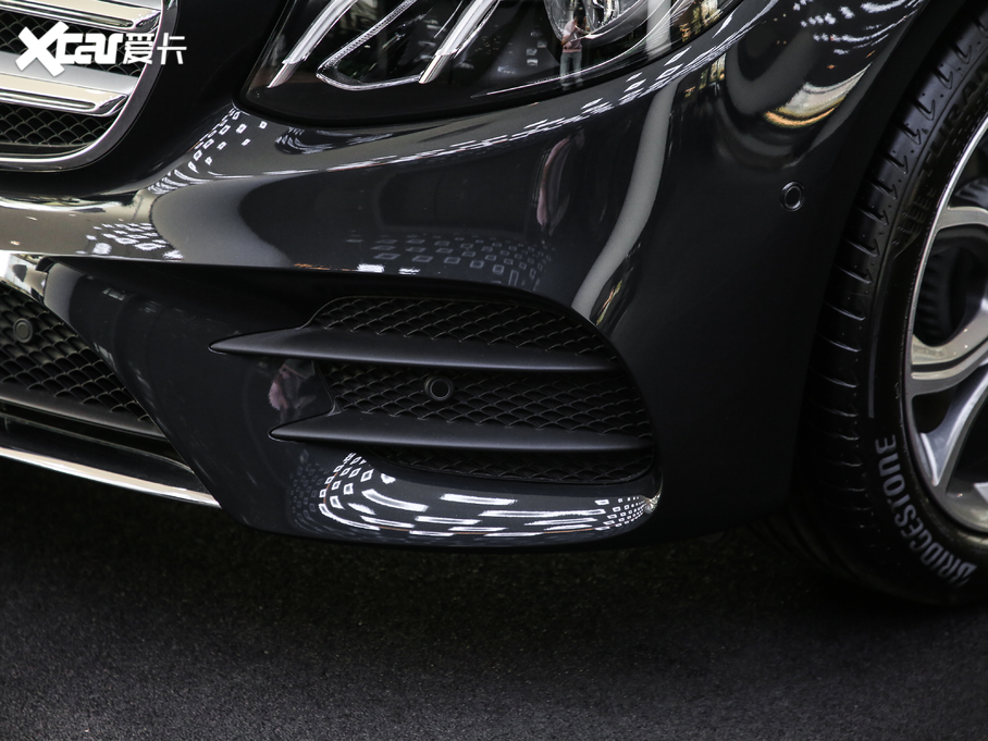 2020YE E 300 L \ӕr