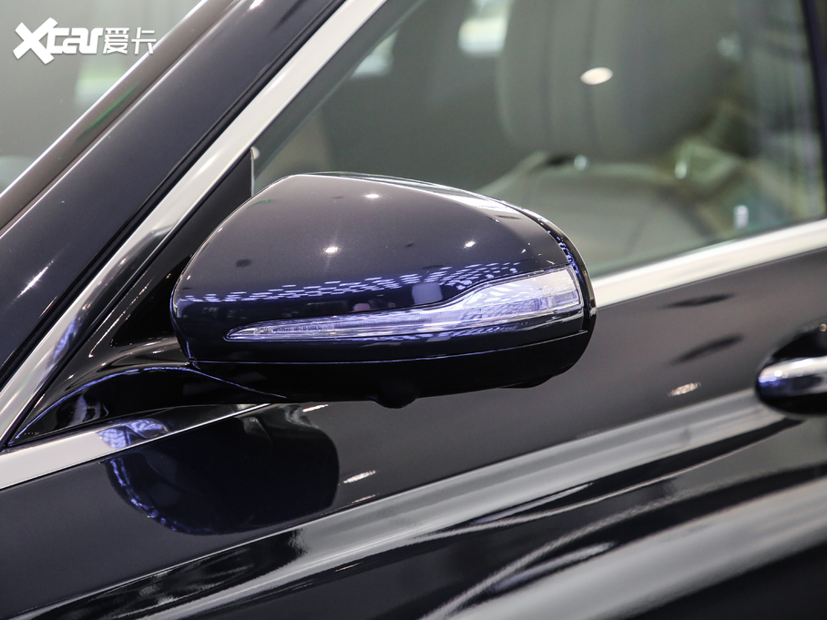 2020YE E 300 L \ӕr