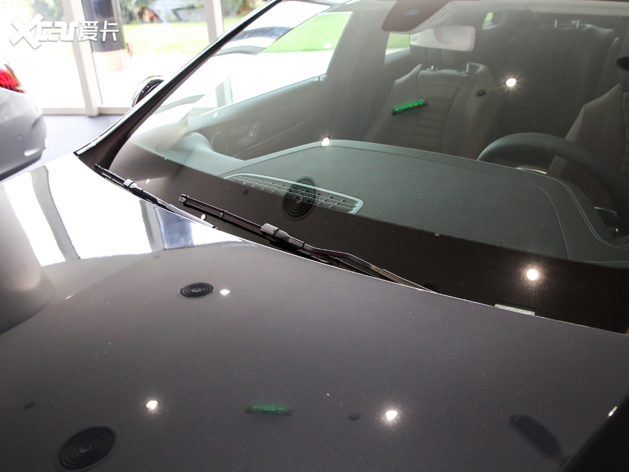 2020YE(j) E 300 L \(yn)(dng)r(sh)