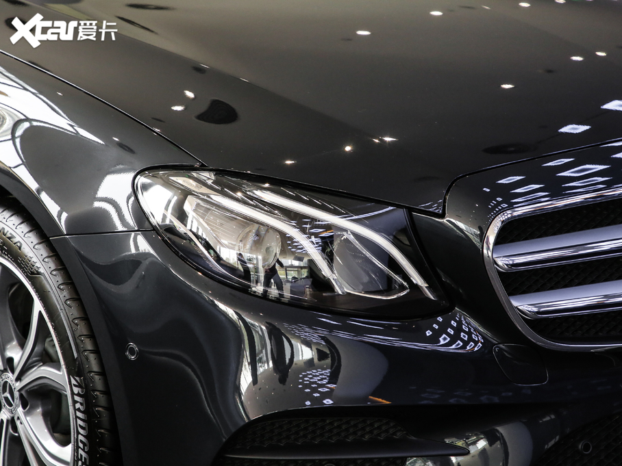 2020YE E 300 L \ӕr