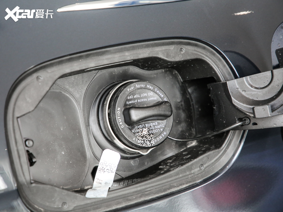 2020YE E 300 L \ӕr