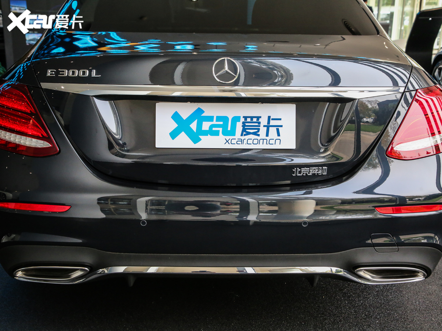 2020YE E 300 L \ӕr