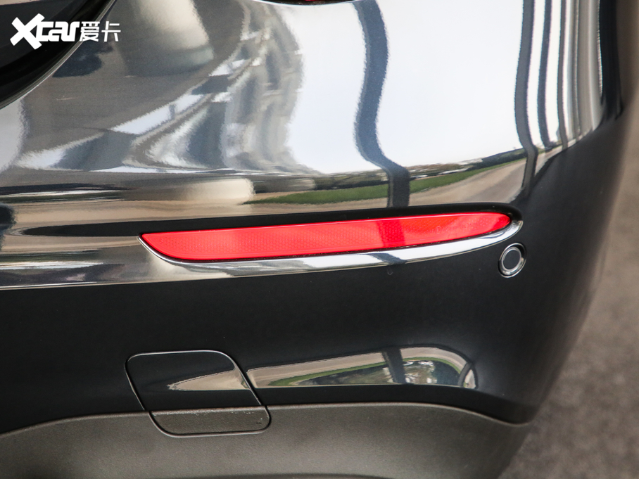 2020YE E 300 L \ӕr