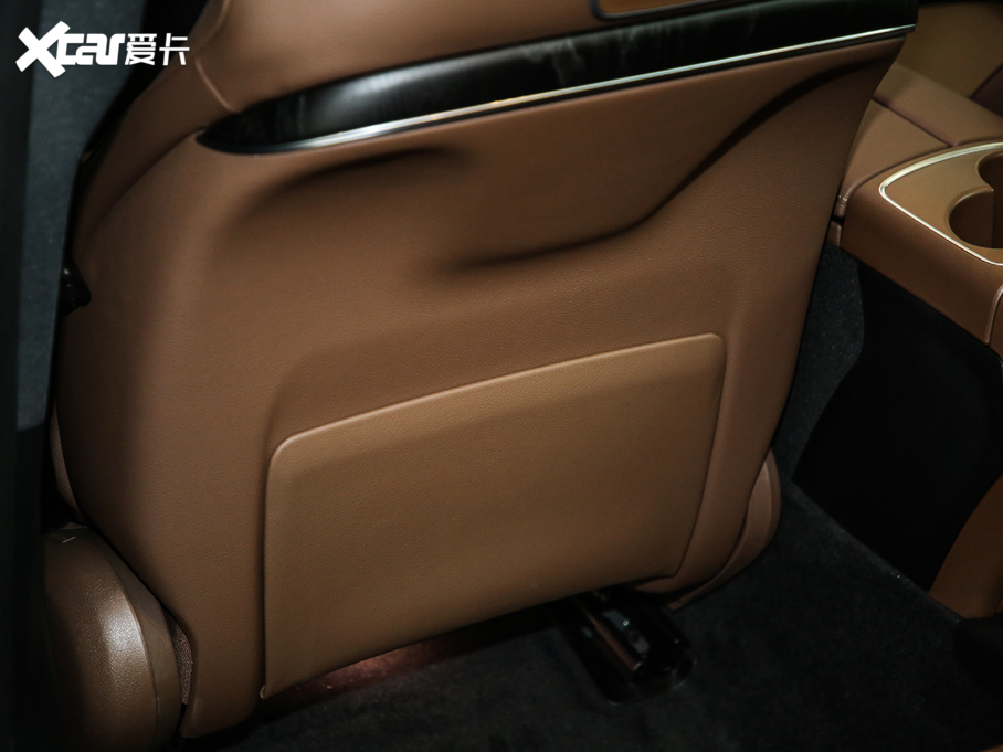 2020YE E 300 L \ӕr