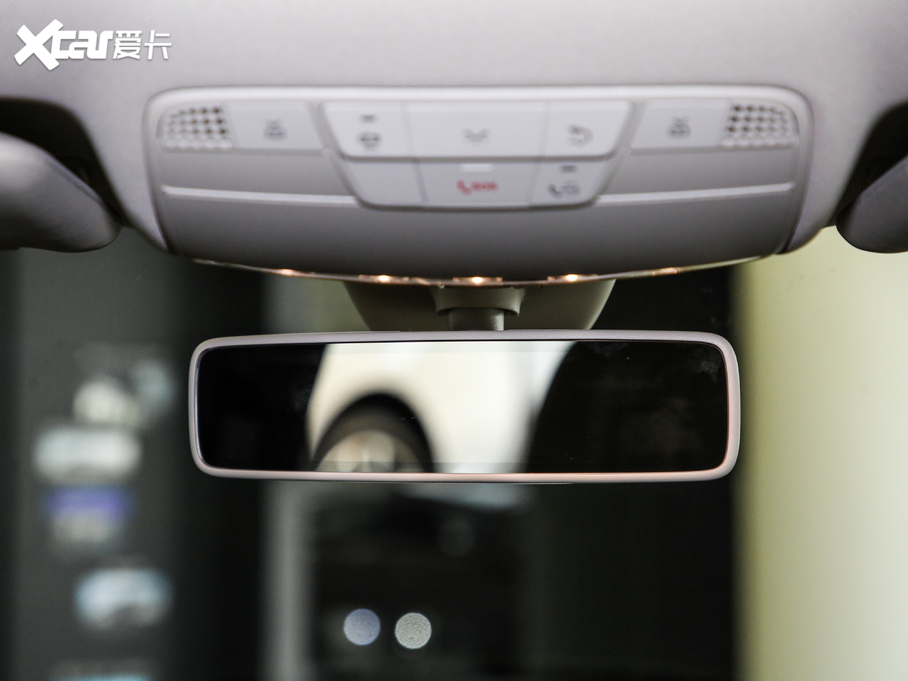 2020YE E 300 L \ӕr