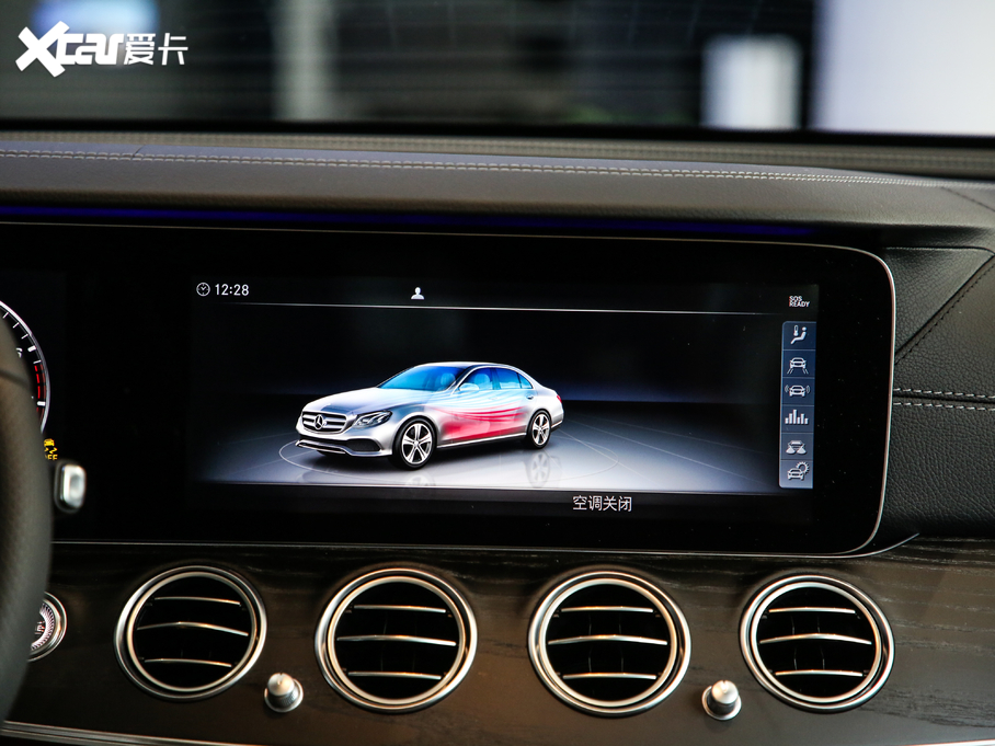 2020YE E 300 L \ӕr