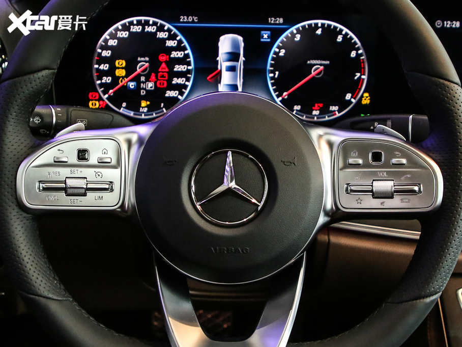 2020YE E 300 L \ӕr