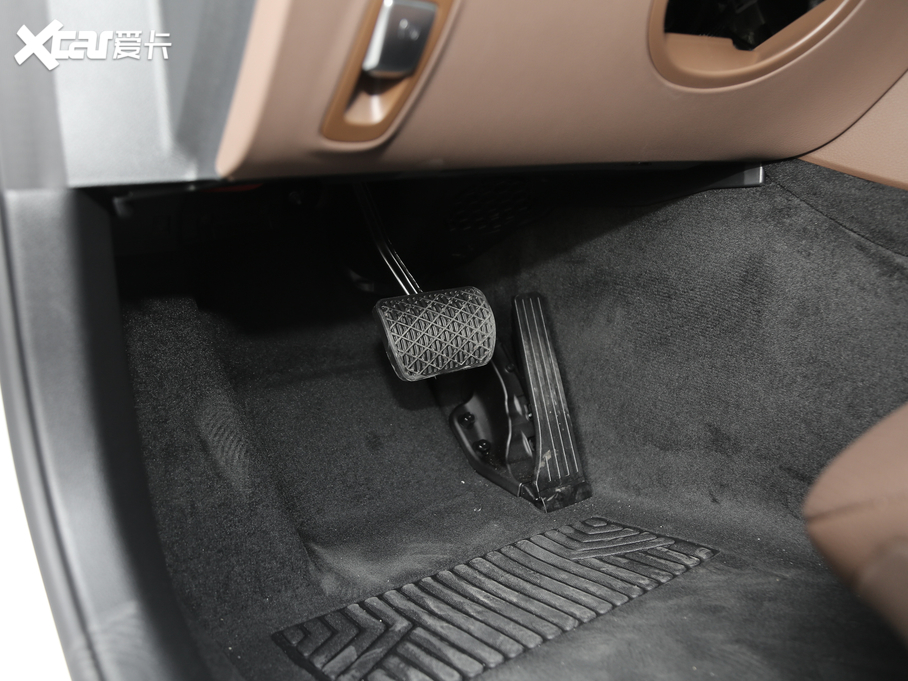 2020YE E 300 L \ӺA