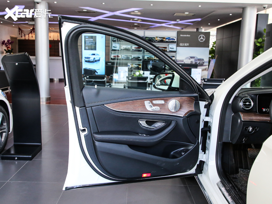 2020YE(j) E 300 L A