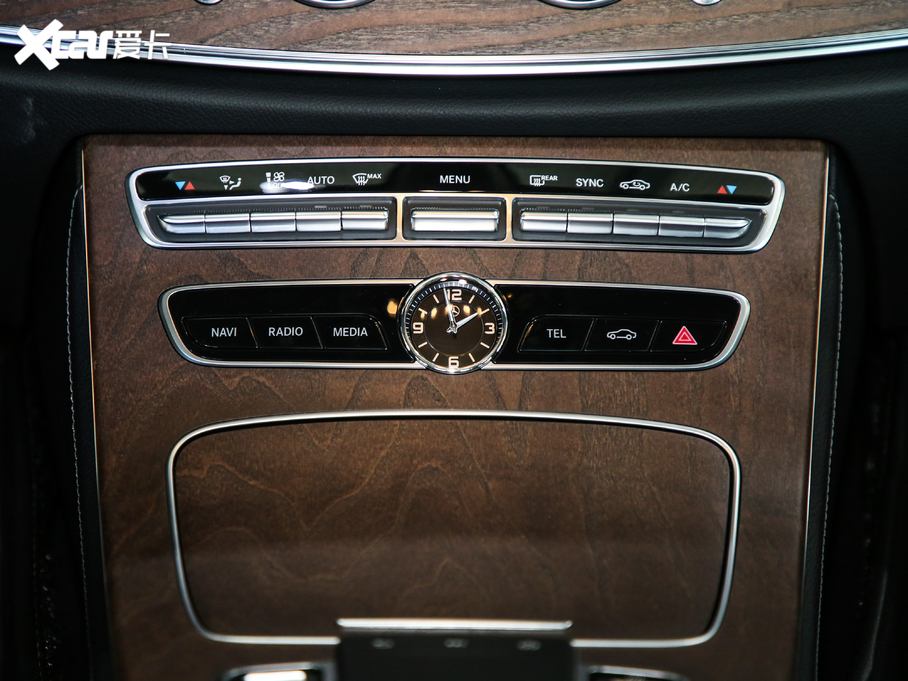 2020YE(j) E 300 L A